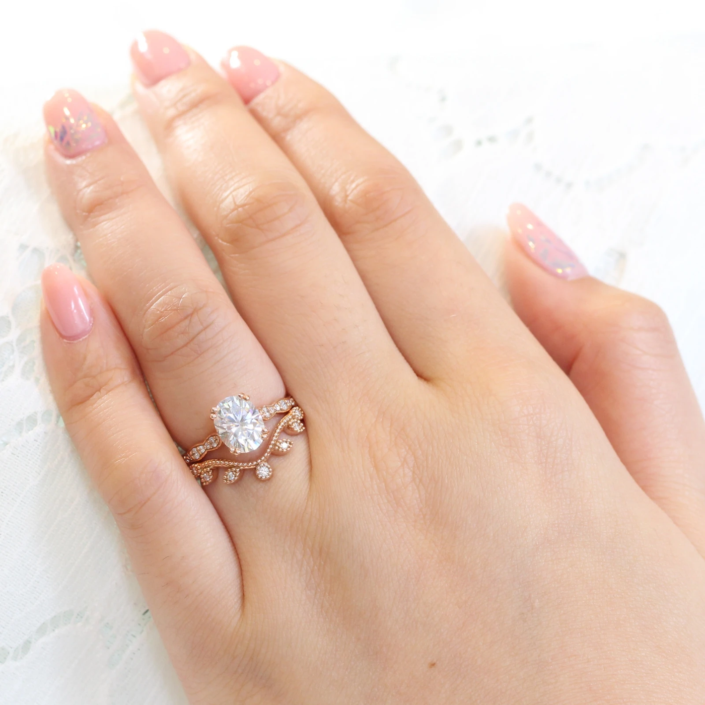 Oval Cut Moissanite Ring With Leaf Diamond Band