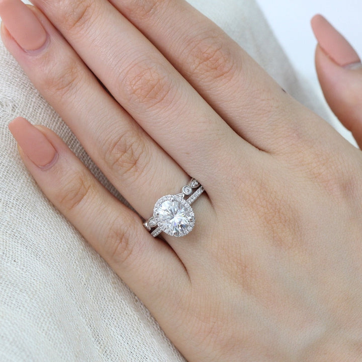 2.0ct Oval Cut Moissanite Halo Engagement Ring With Unique Wedding Band
