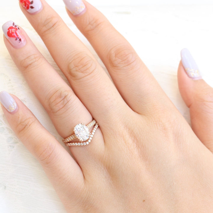 2.0ct Oval Cut Moissanite Cathedral Set Ring With U Shape Wedding Band