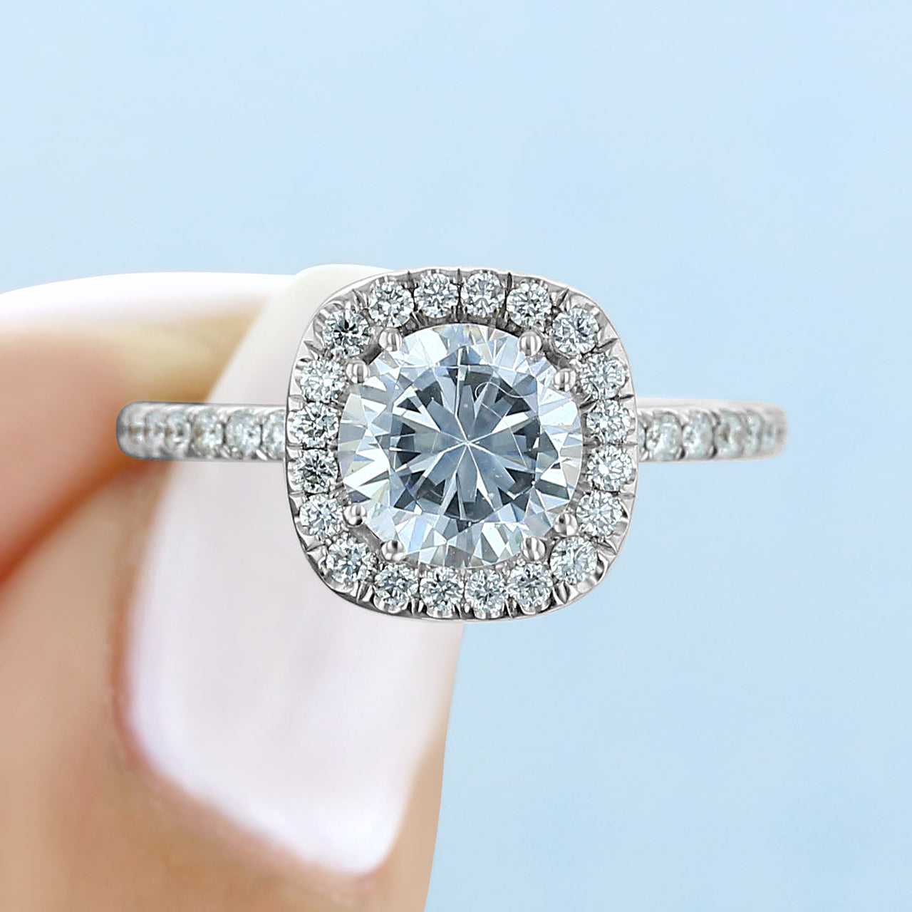 1.0 ct  Round cut Halo Moissanite Engagement Ring
