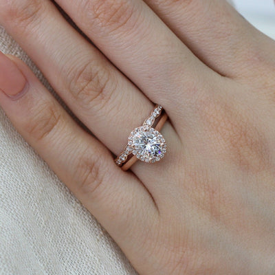 Oval Cut Halo Moissanite Ring With Scalloped Diamond Band Ring