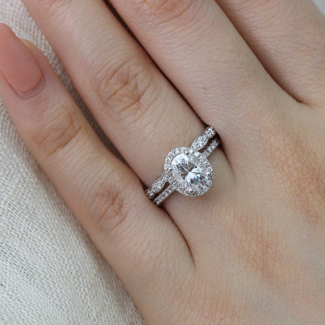 Oval Halo Pave Moissanite Ring With Scalloped Diamond Band