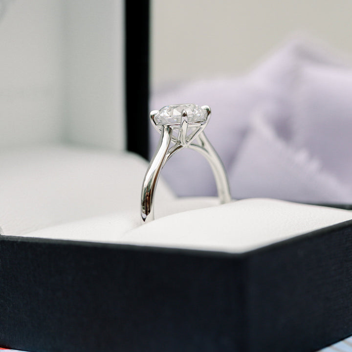 2.75ct Round Brilliant Cut Diamond 14K Gold Engagement Ring