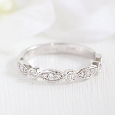 2.0ct Oval Cut Moissanite Halo Engagement Ring With Unique Wedding Band