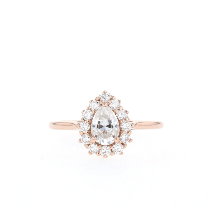0.75CT Pear Cut Halo Moissanite Diamond Engagement Ring For Women