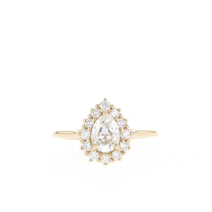0.75CT Pear Cut Halo Moissanite Diamond Engagement Ring For Women