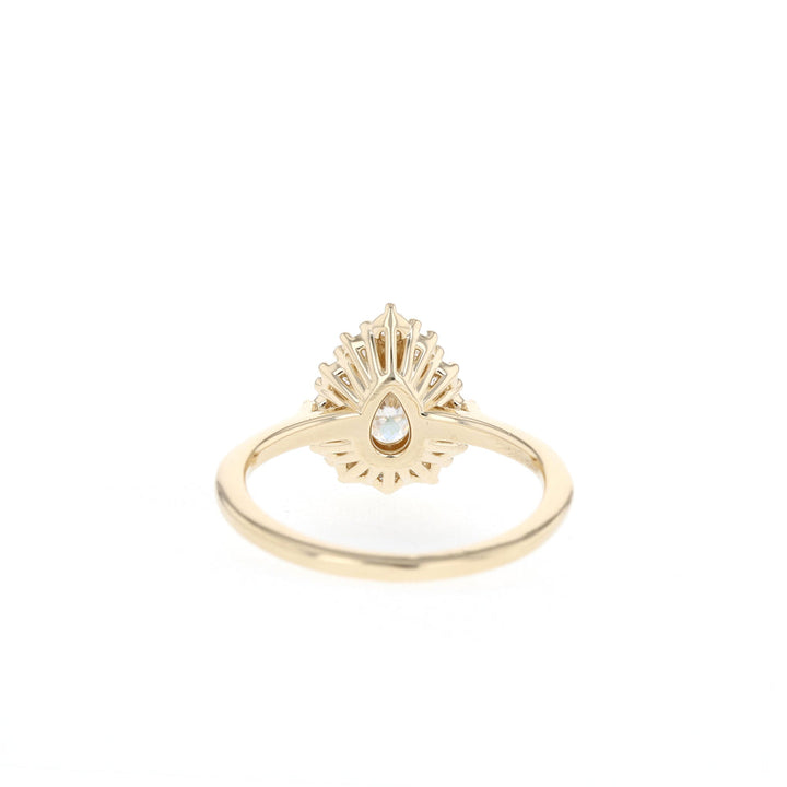 0.75CT Pear Cut Halo Moissanite Diamond Engagement Ring For Women