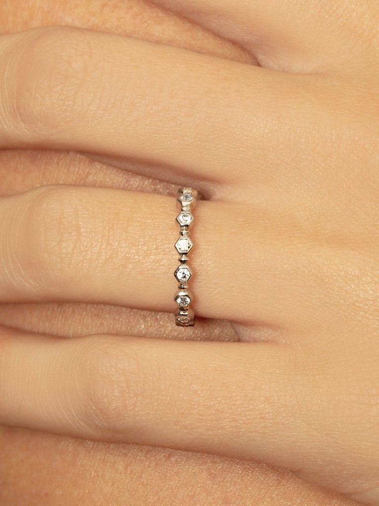 0.25CTW Round Brilliant Cut Bezel Set Unique Stacking Wedding Band