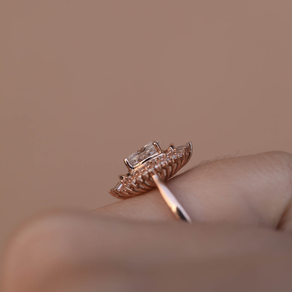 1.70CT Oval Moissanite Cluster Diamond Engagement Ring