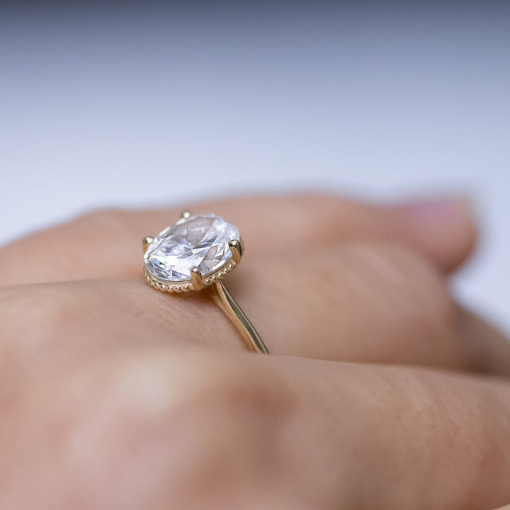 1 CT Round Cut Four Prong Moissanite Engagement Ring