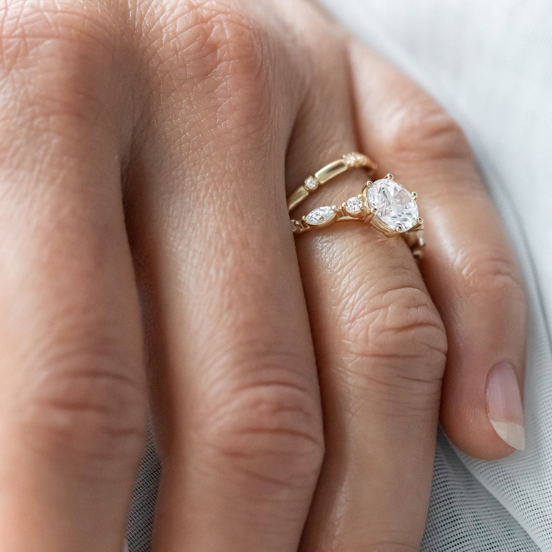 1.35CT Round Cut Moissanite Engagement Ring