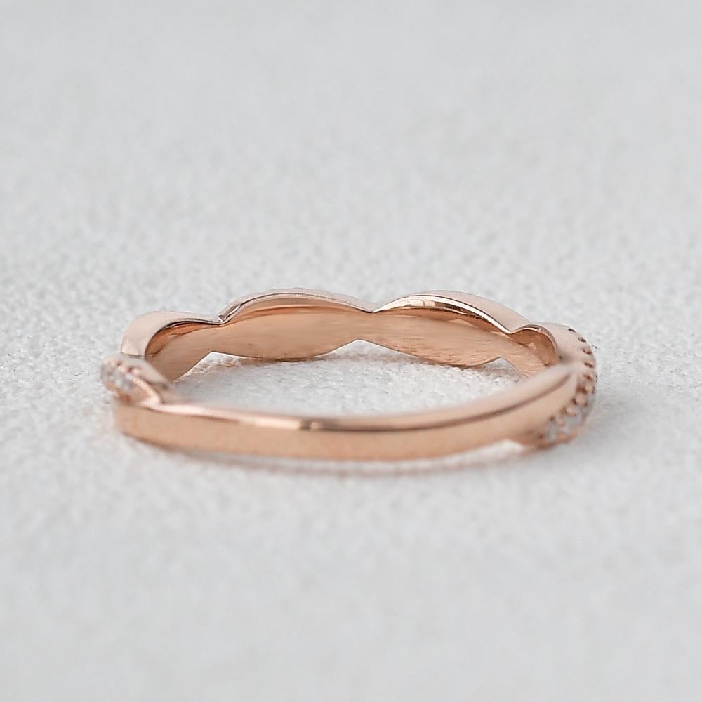 0.25CTW Round Brilliant Cut Infinity Shank Unique Wedding Band