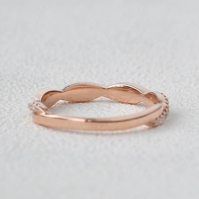 0.25CTW Round Brilliant Cut Infinity Shank Unique Wedding Band