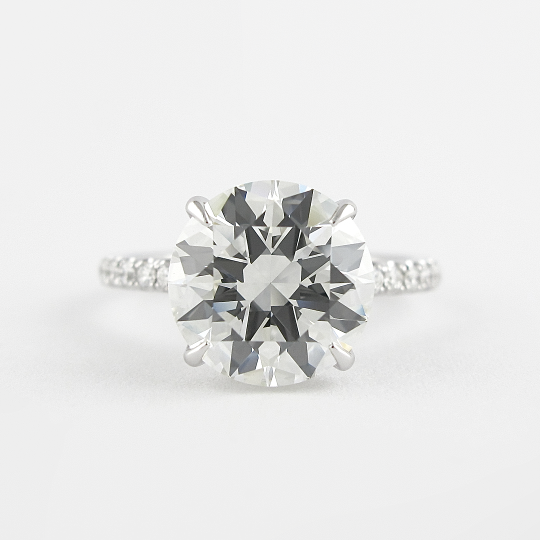 1.5 CT Round Cut Hidden Halo Moissanite Engagement Ring