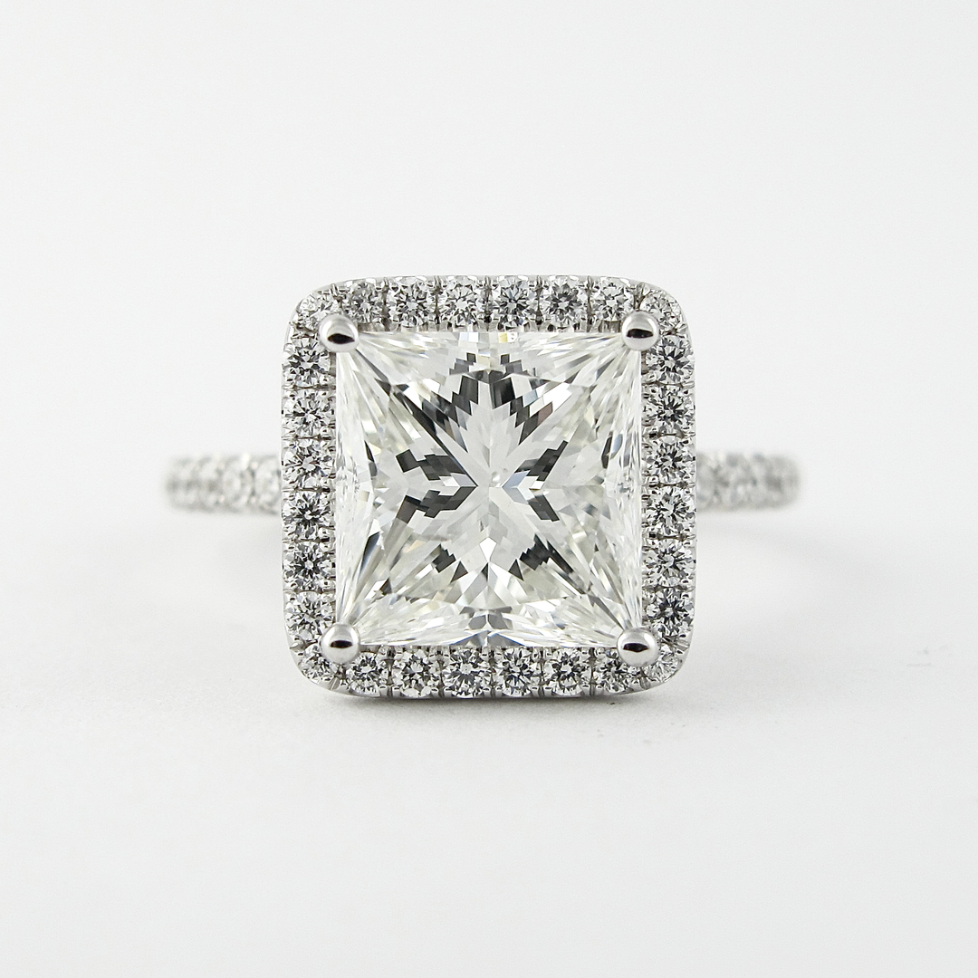 2.0 CT Princess Cut Halo Moissanite Engagement Ring