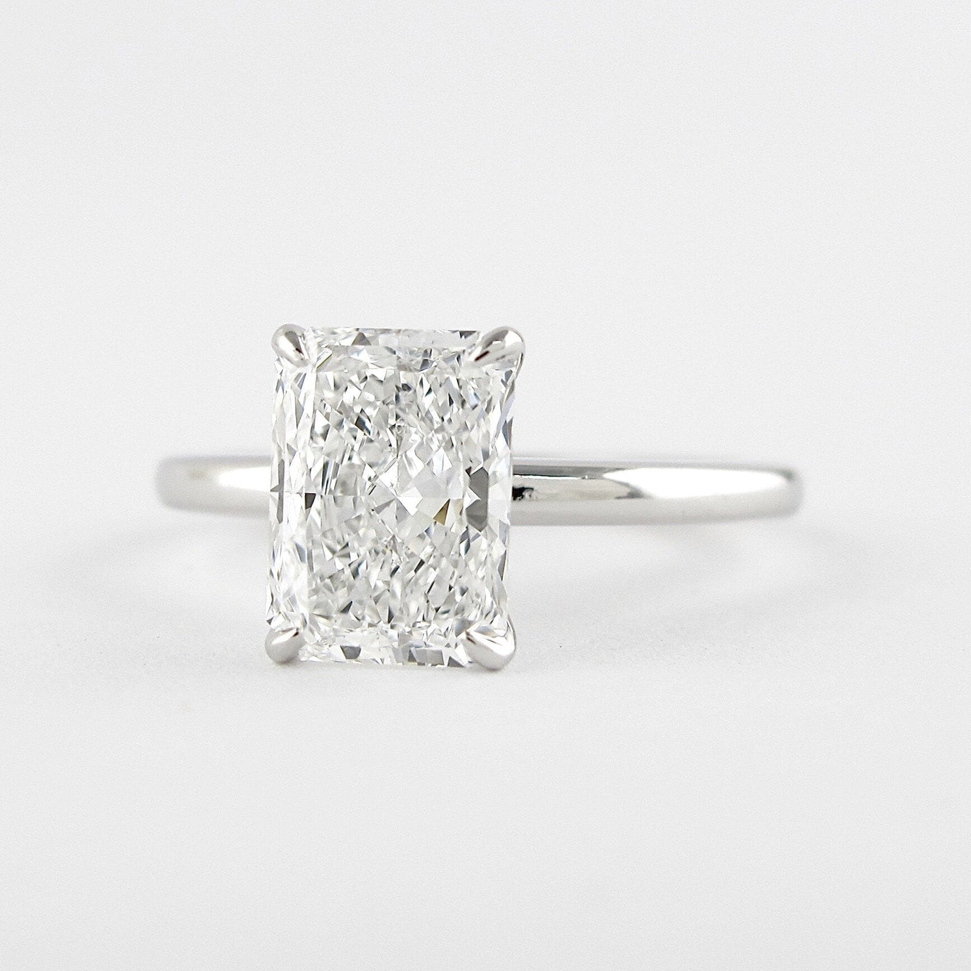 1.80CT Radiant Cut Solitaire Moissanite Diamond Engagement Ring 