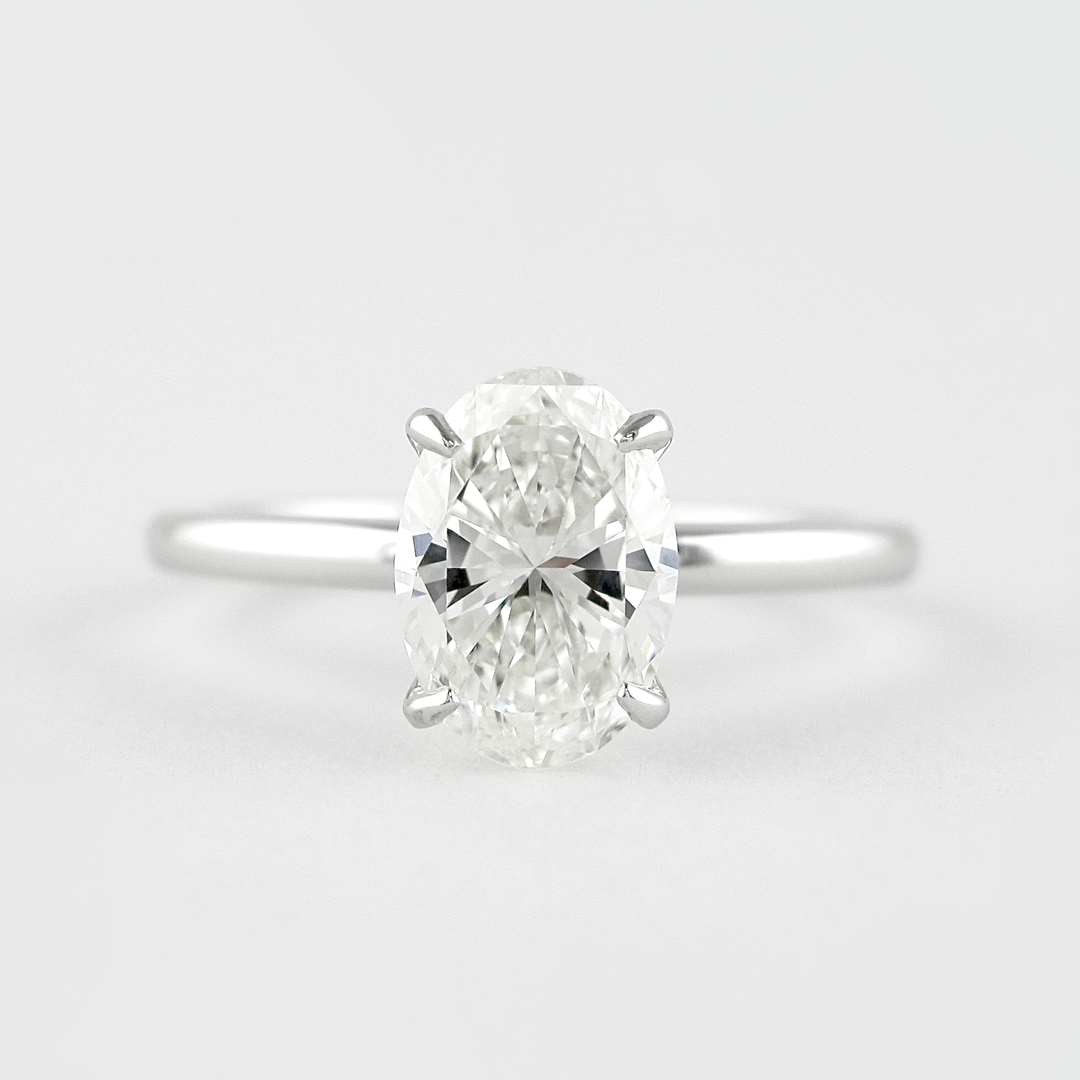0.84CT Oval Cut 4 Prongs Moissanite Solitaire Engagement Ring