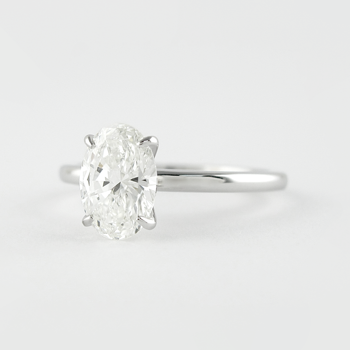 0.84CT Oval Cut 4 Prongs Moissanite Solitaire Engagement Ring