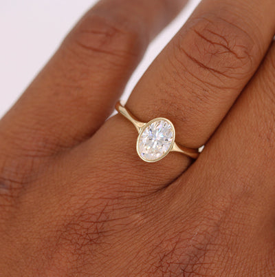 2ct Oval Cut Solitaire Moissanite Diamond Engagement Ring