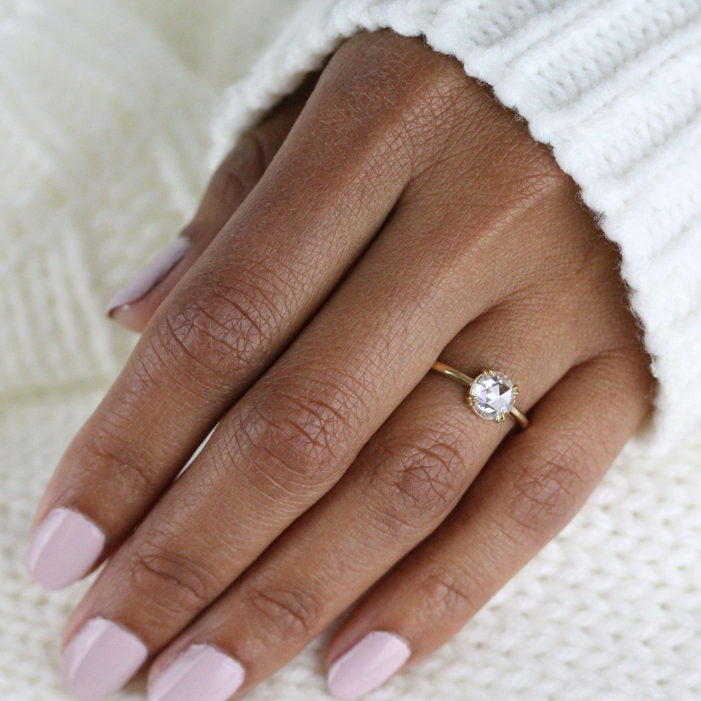 1ct Round Cut Solitaire Moissanite Diamond Engagement Ring