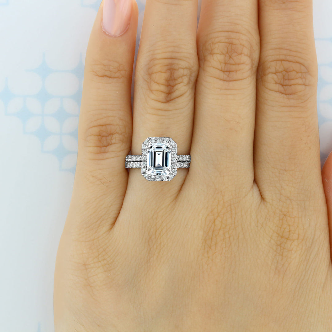 Round Brilliant Cut Full Eternity Wedding Band