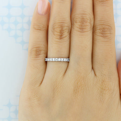 Round Brilliant Cut Full Eternity Wedding Band
