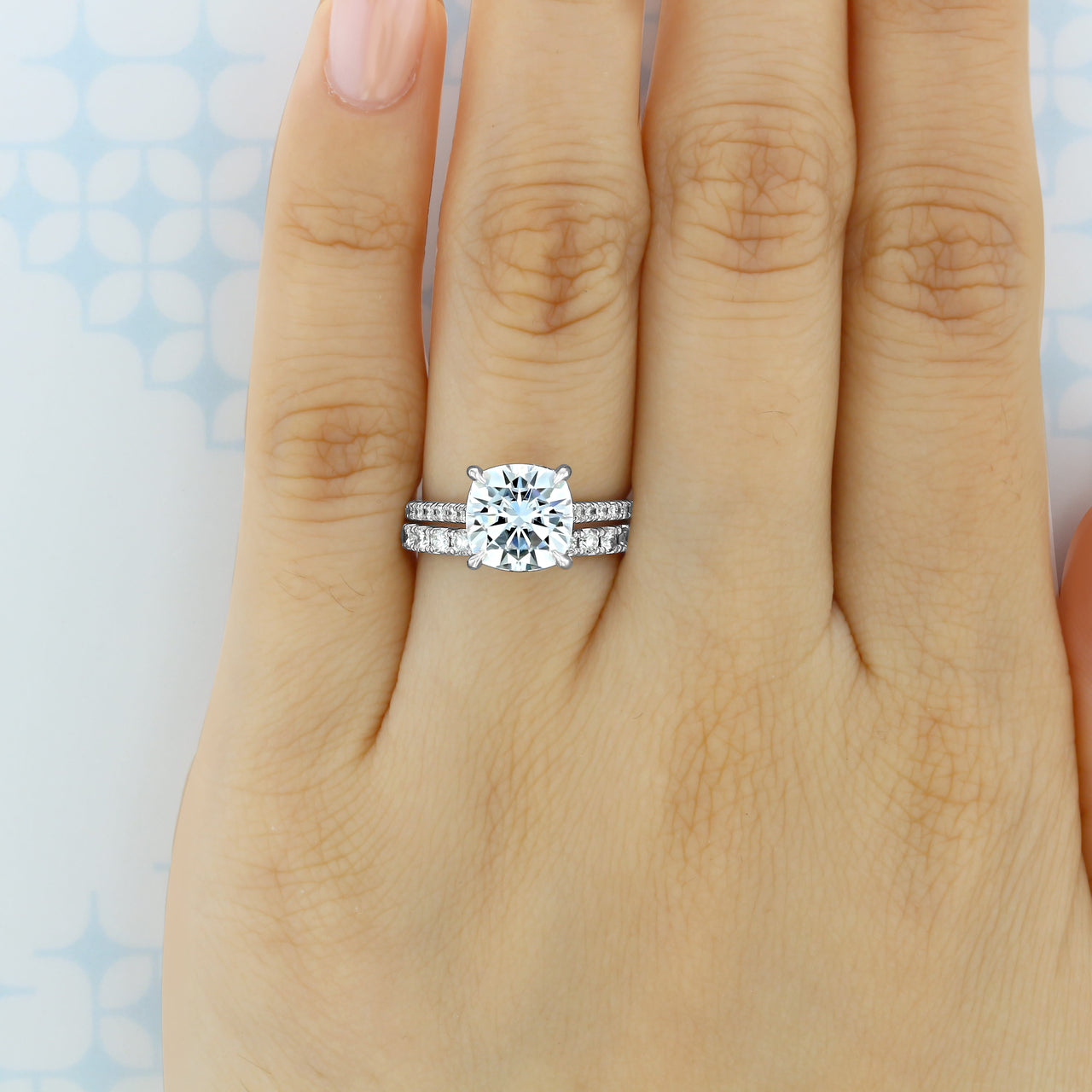 Round Brilliant Cut Full Eternity Wedding Band