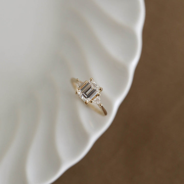 1.10CT Emerald Cut Three Stone Moissanite Diamond Engagement Ring