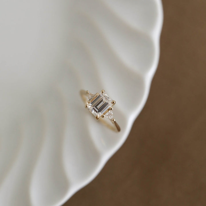 1.10CT Emerald Cut Three Stone Moissanite Diamond Engagement Ring