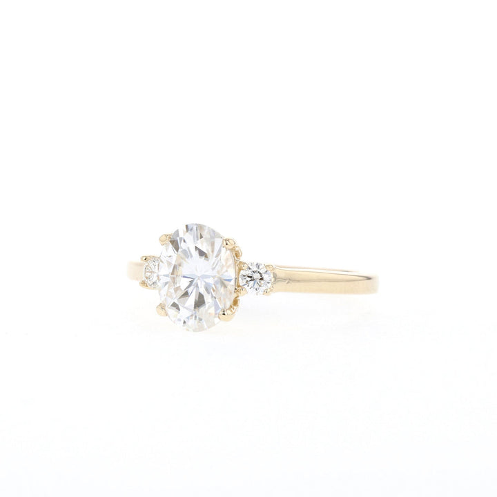 1.20CT Oval Moissanite Three Stone Diamond Engagement Ring