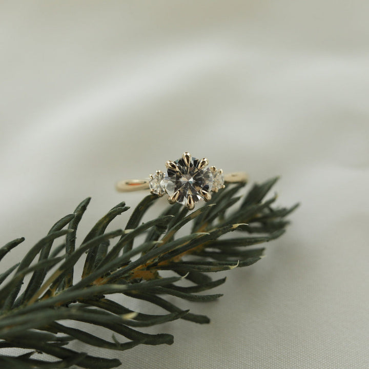 2.1CT  Round Moissanite Three Stone Diamond Engagement Ring