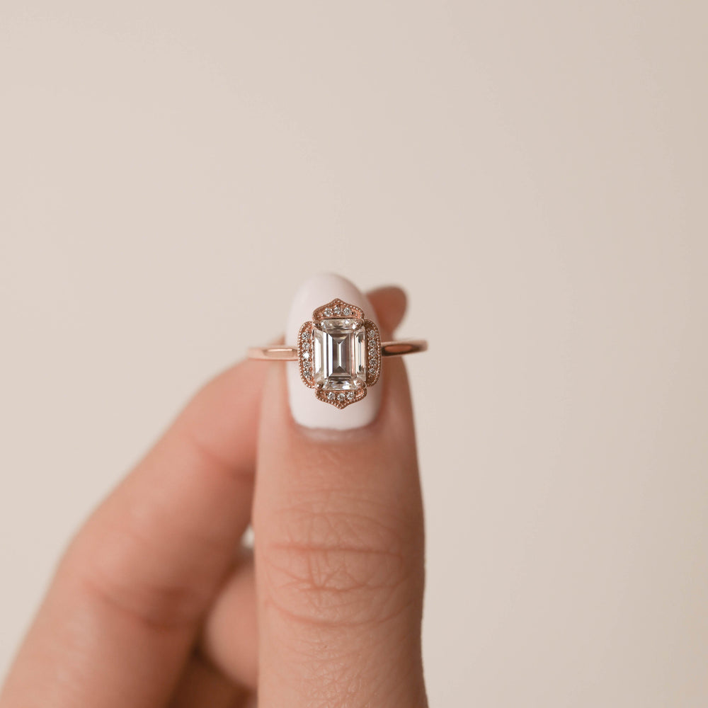 2.0CT Emerald Cut Moissanite Vintage Cluster Diamond Engagement Ring