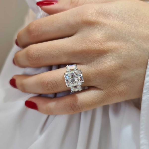 7.2CT Radiant Diamond Three Stone Moissanite Engagement Ring