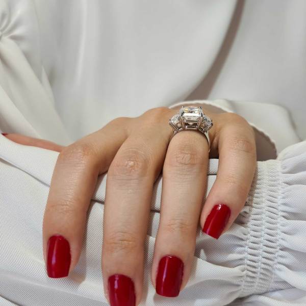 7.2CT Radiant Diamond Three Stone Moissanite Engagement Ring