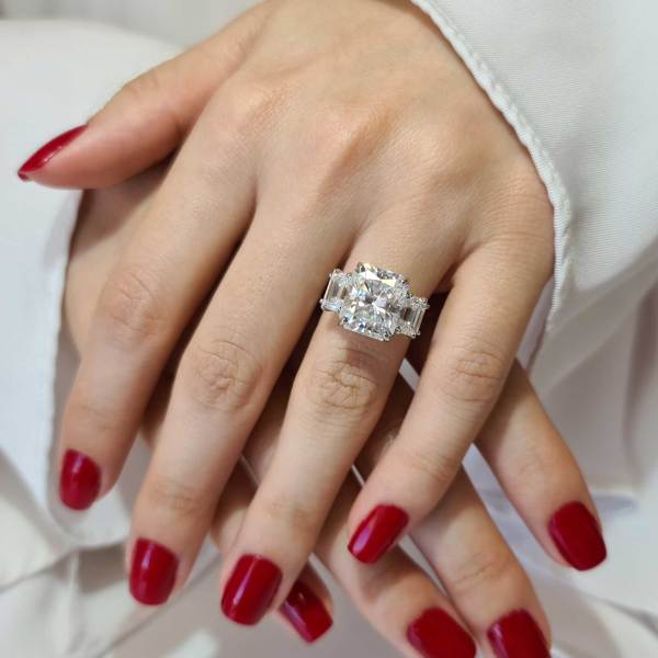 7.2CT Radiant Diamond Three Stone Moissanite Engagement Ring