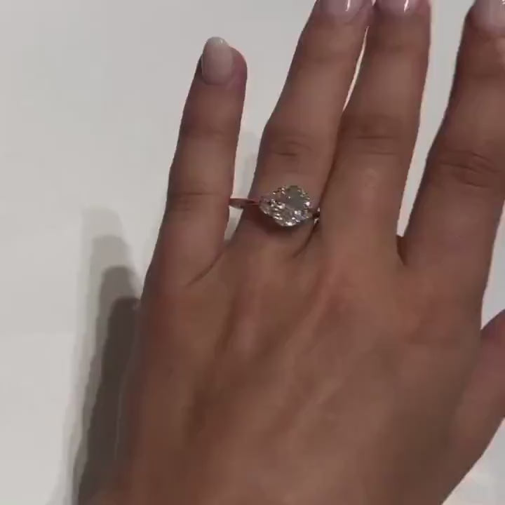 Oval Diamond Three Stone Moissanite Engagement Ring