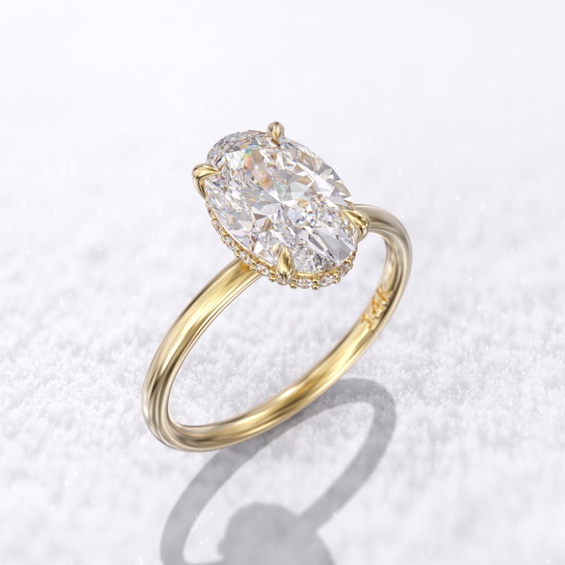 2.0CT Oval Diamond Moissanite Engagement Ring