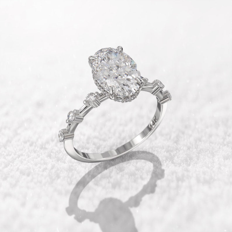 2CT Oval Diamond Moissanite Engagement Ring