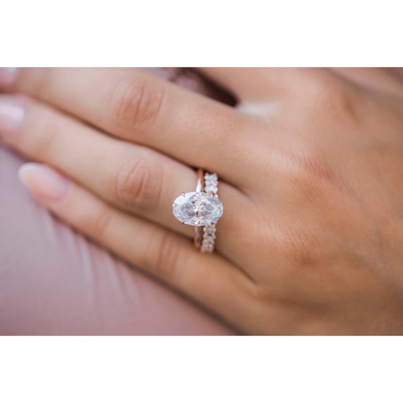 4.0ct Elongated Oval Cut Solitaire Moissanite Diamond Engagement Ring