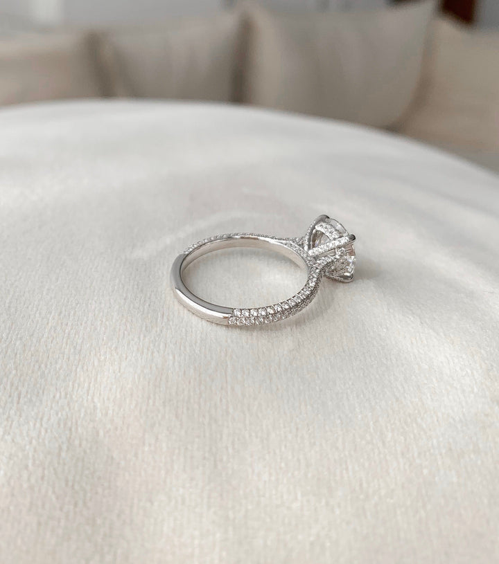 2.5 CT Round cut Hidden Halo Moissanite Engagement Ring