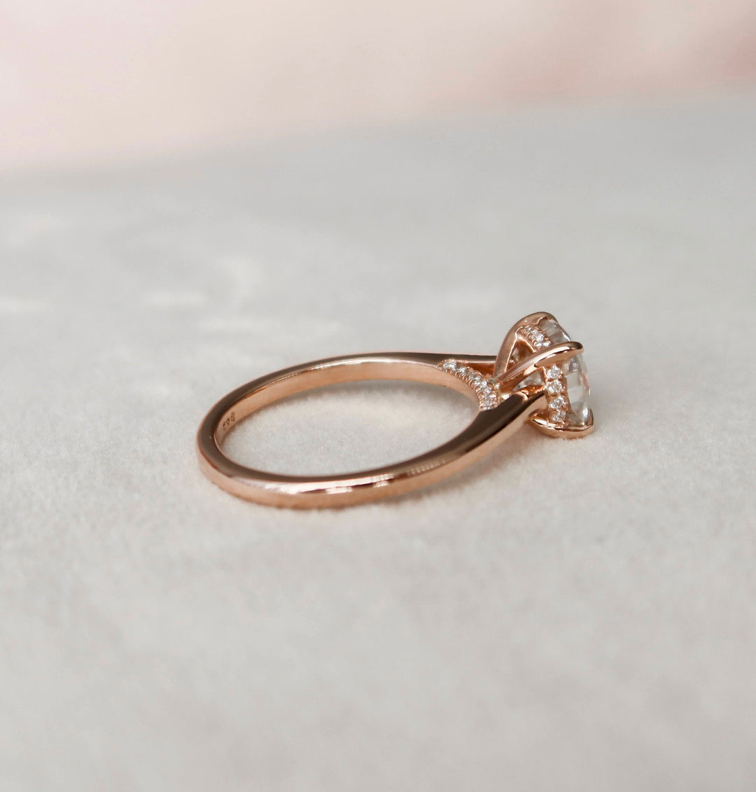2 CT Cushion Cut Moissanite Wedding Ring