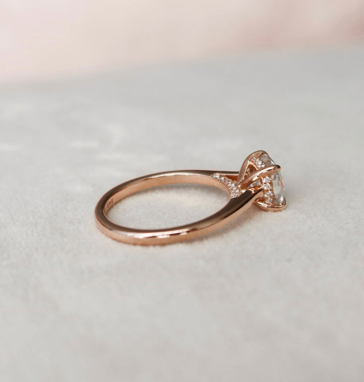 2 CT Cushion Cut Moissanite Wedding Ring