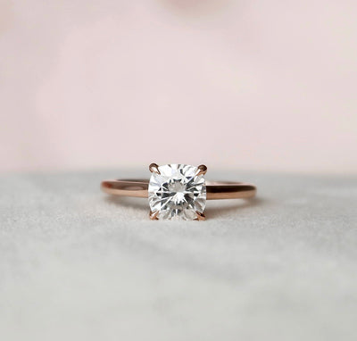 2 CT Cushion Cut Moissanite Wedding Ring
