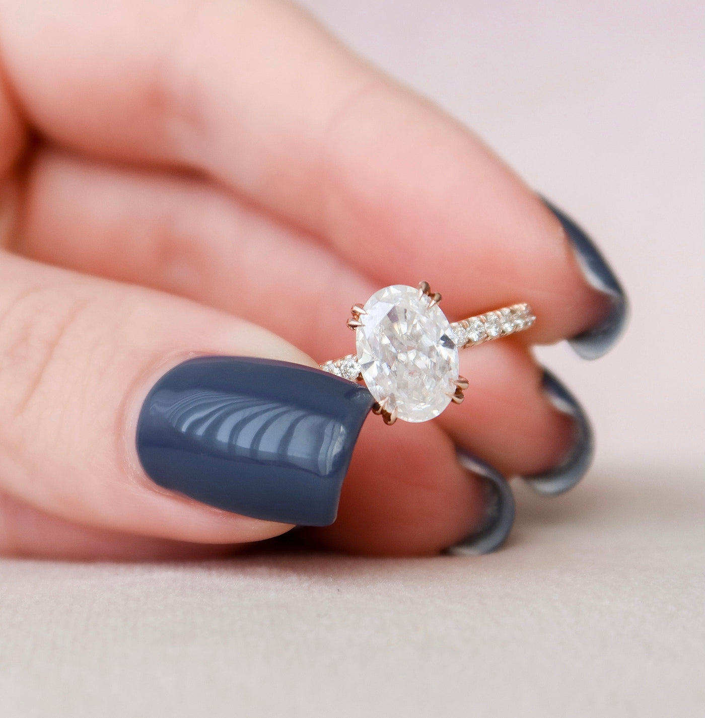 2 CT Oval cut Moissanite Wedding Ring