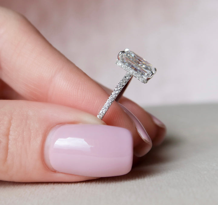 3.5 CT Radiant Cut Moissanite Engagement Ring