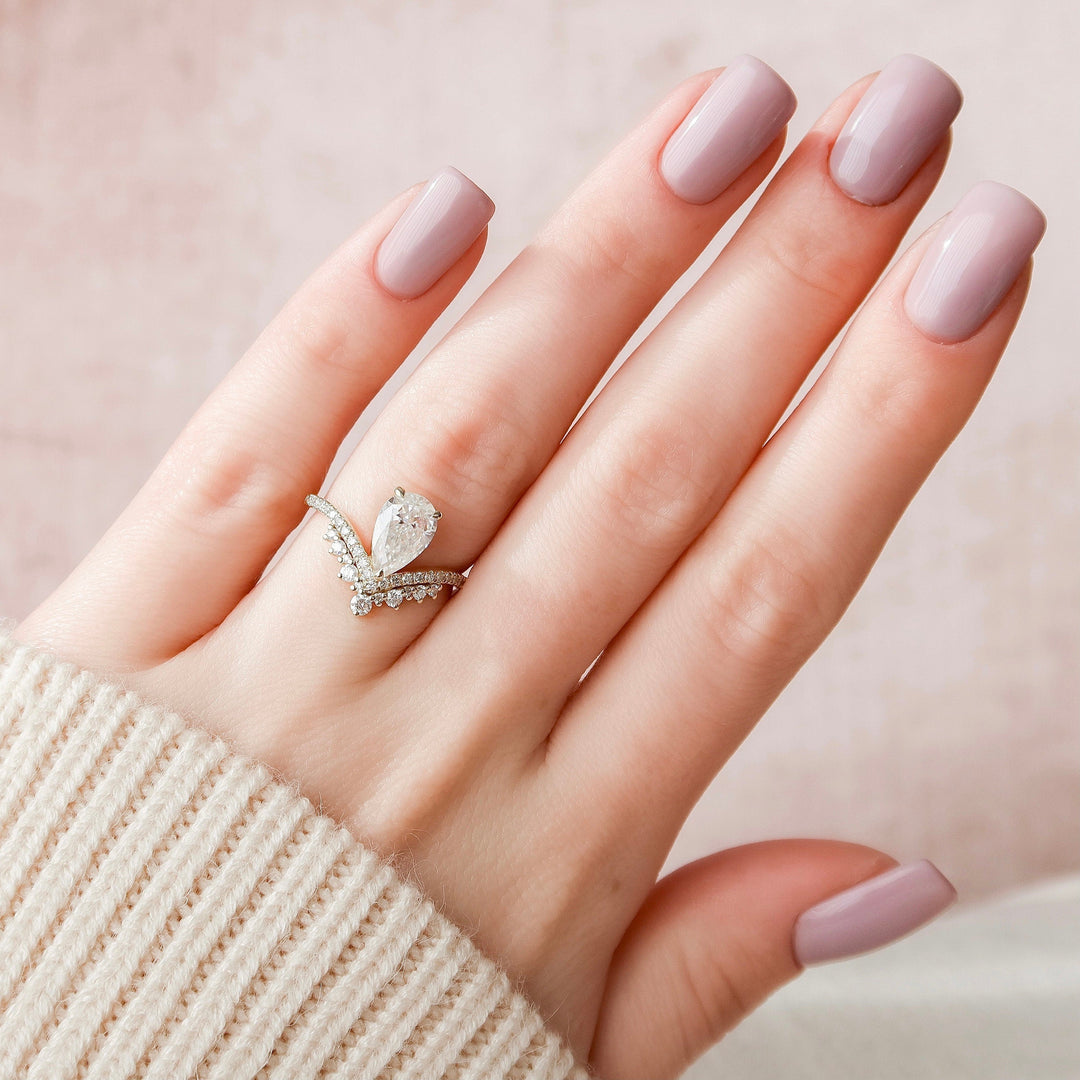1.50CT Pear Shaped Moissanite Chevron Engagement Ring