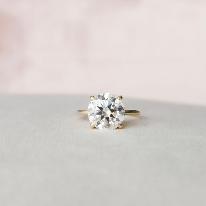 5 CT Round cut Moissanite Engagement Ring