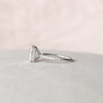 2.0CT Radiant Cut Moissanite Hidden Halo Engagement Ring