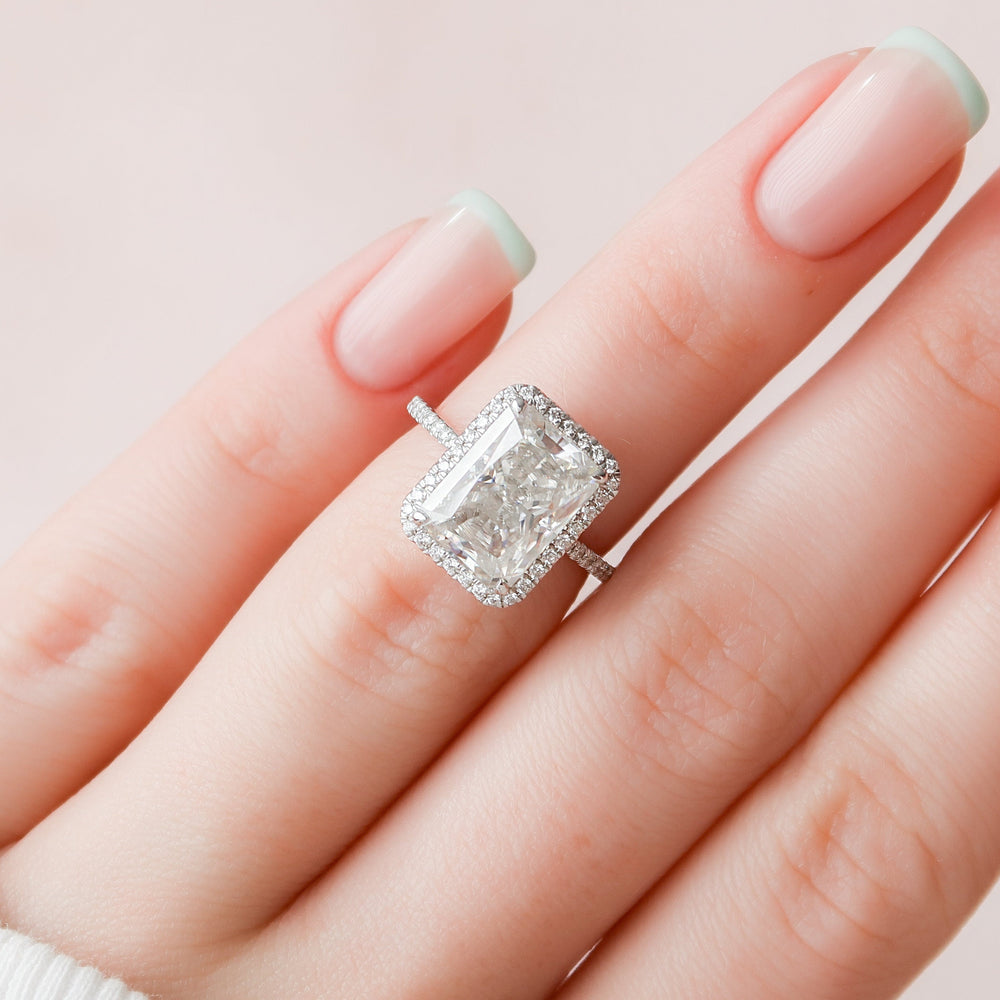 5.0CT Radiant Cut Halo Moissanite Engagement Ring