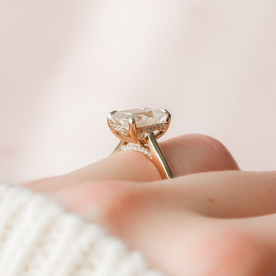 3.0CT Emerald Cut Moissanite Engagement Ring